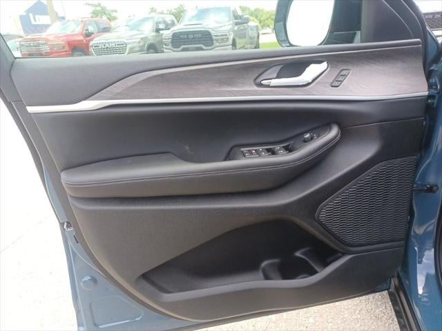 2026 Jeep Grand Cherokee GRAND CHEROKEE LIMITED 4X2