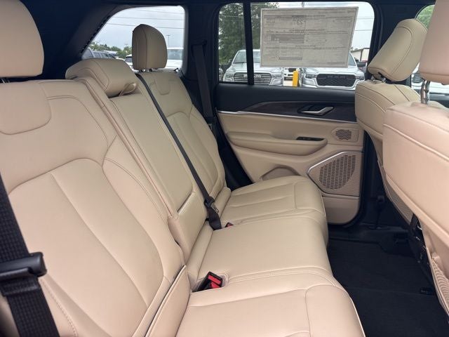 2026 Jeep Grand Cherokee GRAND CHEROKEE LIMITED 4X2