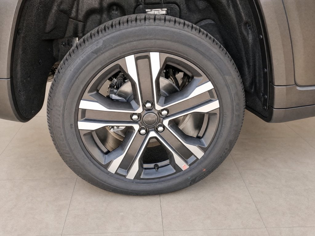 2027 Jeep Grand Cherokee GRAND CHEROKEE LIMITED 4X2