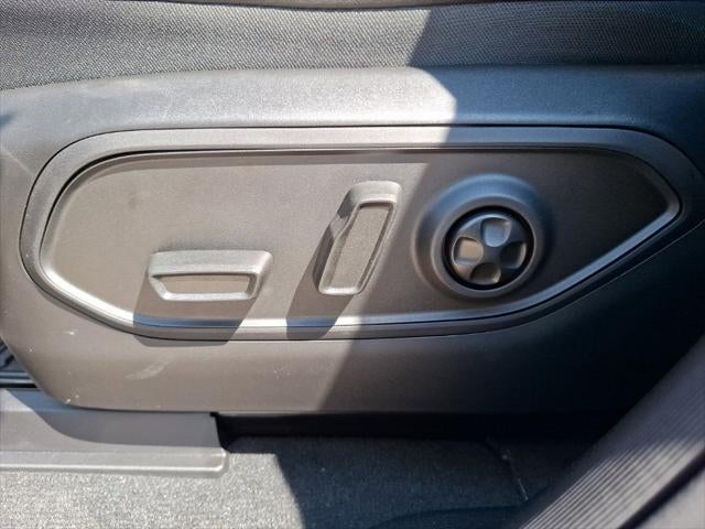 2027 Jeep Grand Cherokee GRAND CHEROKEE LIMITED 4X2