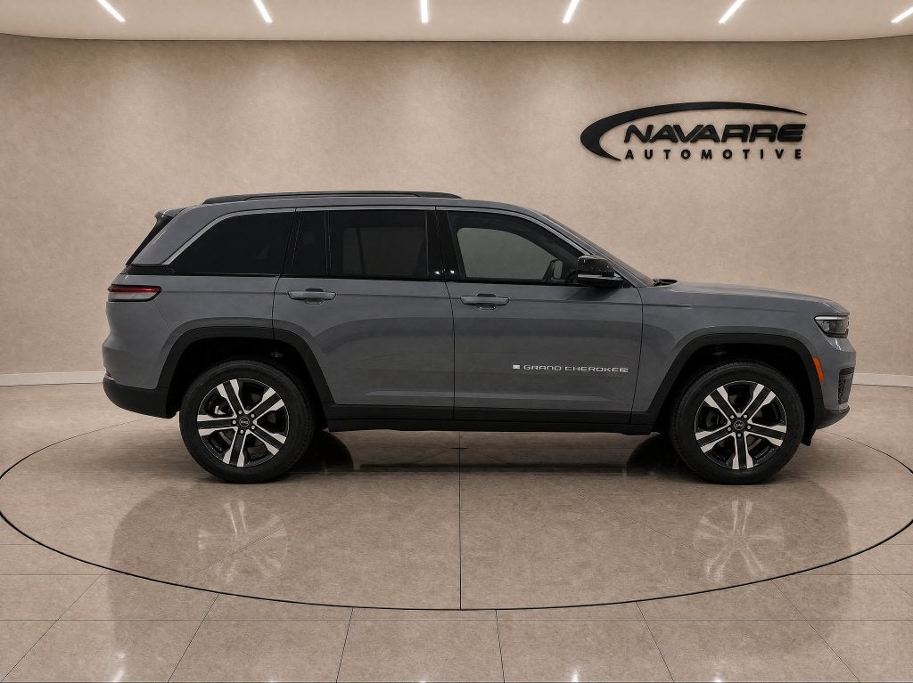 2027 Jeep Grand Cherokee GRAND CHEROKEE LIMITED 4X2