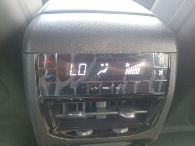 2026 Jeep Grand Cherokee GRAND CHEROKEE L LAREDO X 4X2