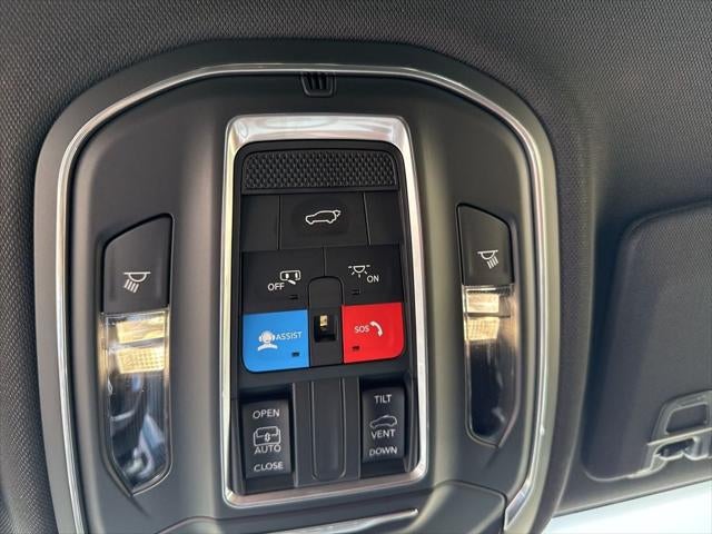 2026 Jeep Grand Cherokee GRAND CHEROKEE L LAREDO X 4X2