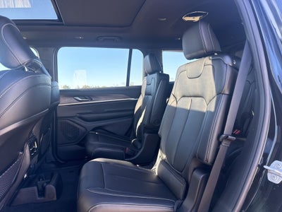 2025 Jeep Grand Cherokee GRAND CHEROKEE L LIMITED 4X2