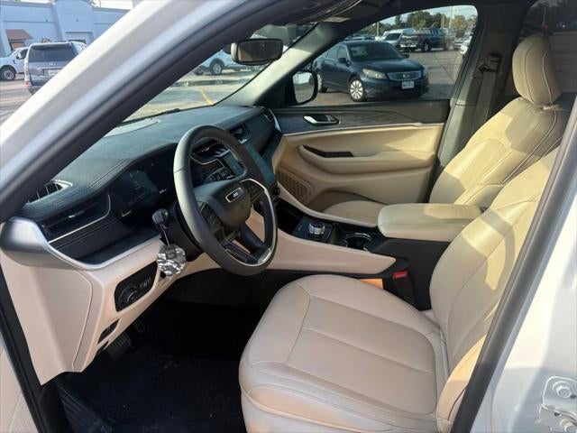 2024 Jeep Grand Cherokee L Limited 4x2
