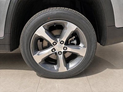 2026 Jeep Grand Cherokee GRAND CHEROKEE L LIMITED 4X2