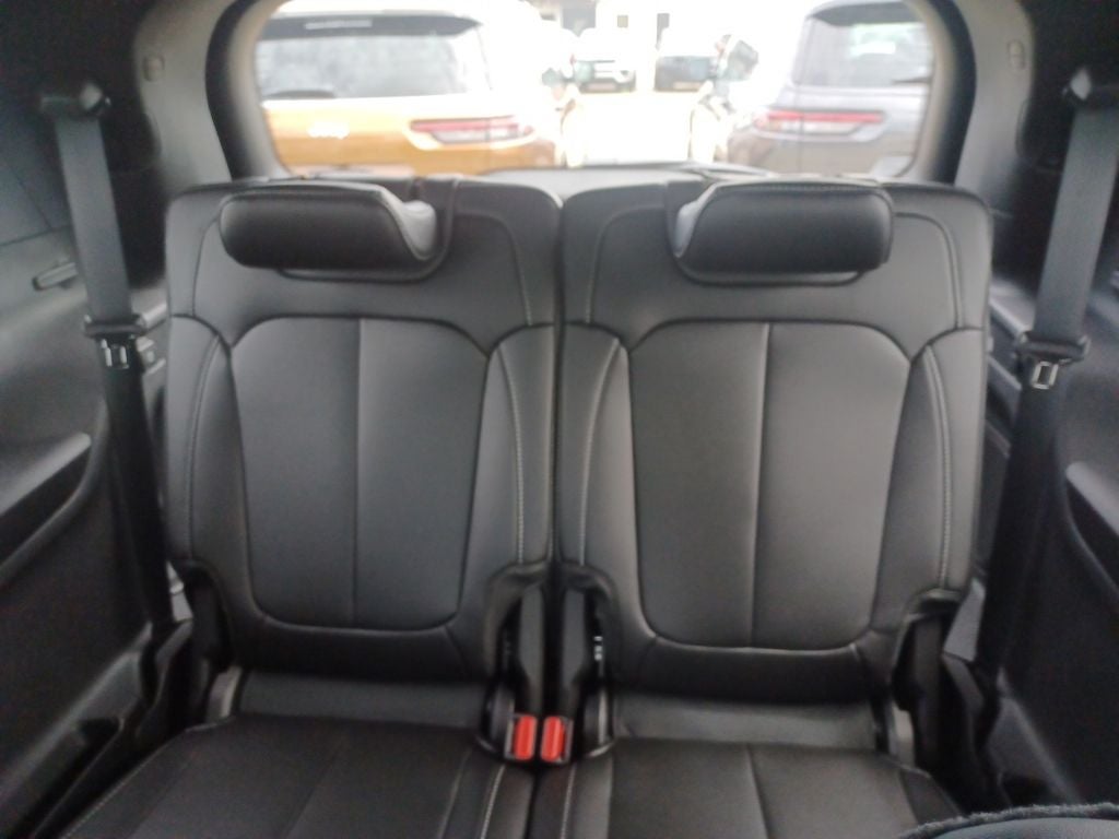 2026 Jeep Grand Cherokee GRAND CHEROKEE L LIMITED 4X2