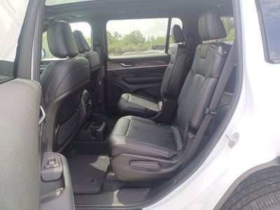 2026 Jeep Grand Cherokee GRAND CHEROKEE L LIMITED 4X2