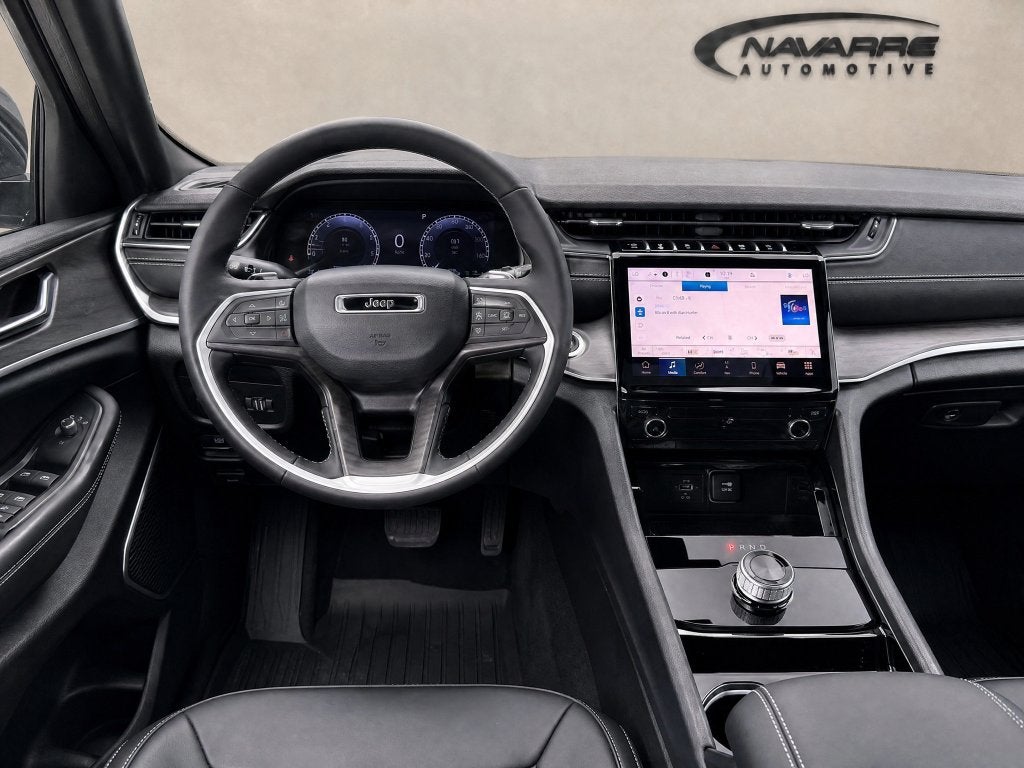 2027 Jeep Grand Cherokee GRAND CHEROKEE L LIMITED 4X2