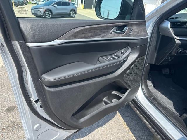 2026 Jeep Grand Cherokee GRAND CHEROKEE L LIMITED 4X2