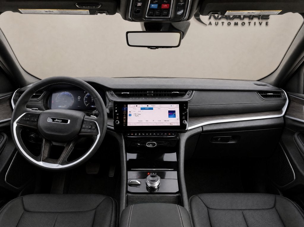 2027 Jeep Grand Cherokee GRAND CHEROKEE L LIMITED RESERVE 4X4