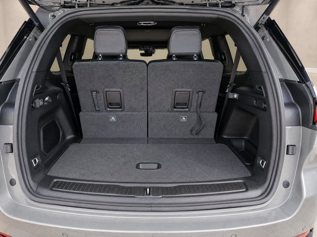 2027 Jeep Grand Cherokee GRAND CHEROKEE L LIMITED RESERVE 4X4