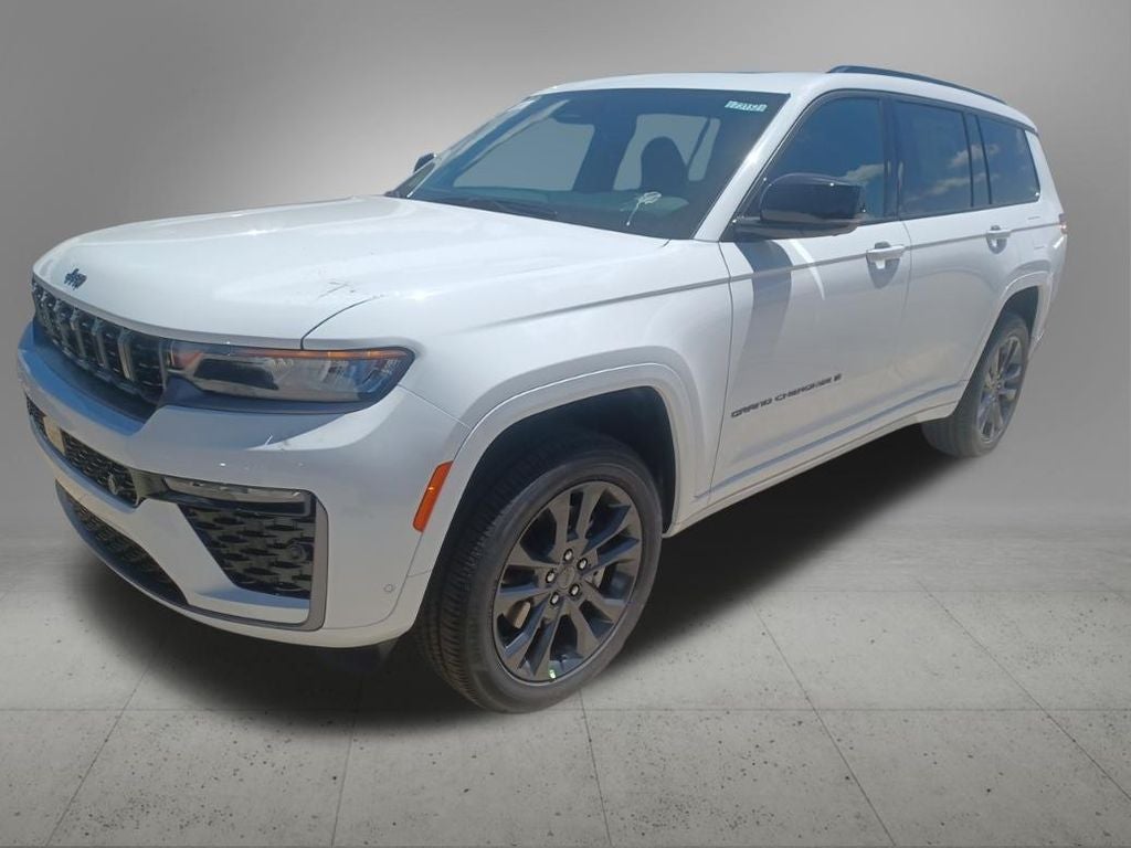 2026 Jeep Grand Cherokee GRAND CHEROKEE L LIMITED RESERVE 4X4
