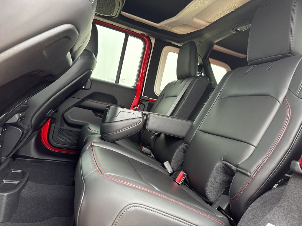 2026 Jeep Wrangler WRANGLER 4-DOOR MOAB 392