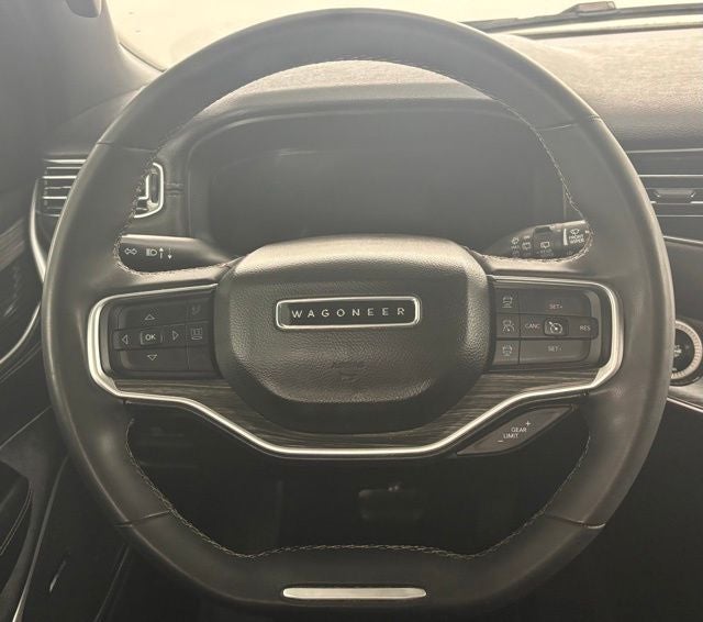 2024 Jeep Wagoneer L Series II 4x2