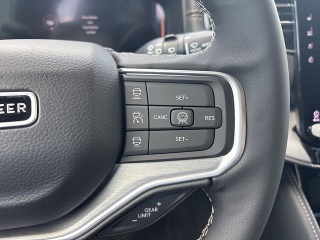 2026 Jeep Grand Wagoneer GRAND WAGONEER 4X2