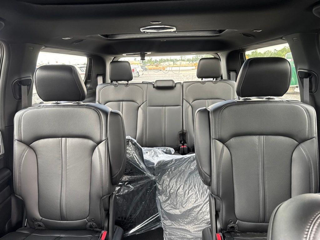 2026 Jeep Grand Wagoneer 4x2