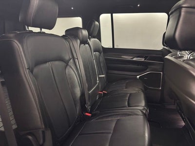 2022 Jeep Wagoneer Series III 4x4