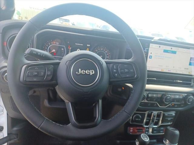 2026 Jeep Gladiator GLADIATOR SHADOW OPS 4X4