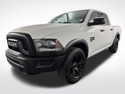 2024 RAM 1500 Classic Warlock Crew Cab 4x2 5'7' Box