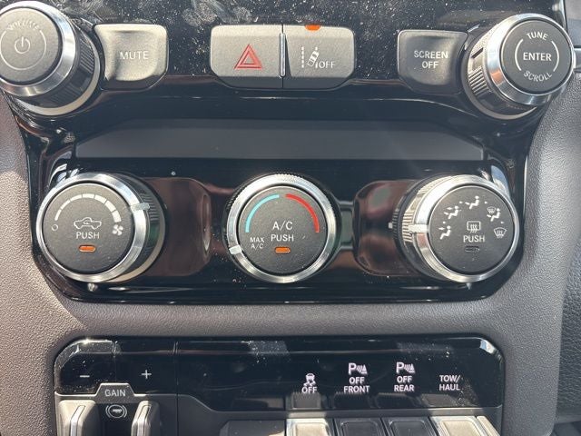 2026 RAM Ram 1500 RAM 1500 BIG HORN CREW CAB 4X2 5'7' BOX