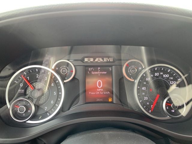 2026 RAM Ram 1500 RAM 1500 EXPRESS CREW CAB 4X2 5'7' BOX