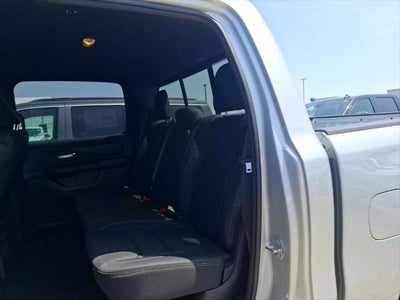 2026 RAM Ram 1500 RAM 1500 EXPRESS CREW CAB 4X2 5'7' BOX