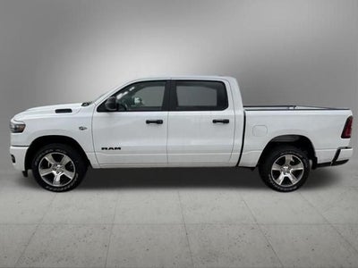 2026 RAM Ram 1500 RAM 1500 EXPRESS CREW CAB 4X2 5'7' BOX