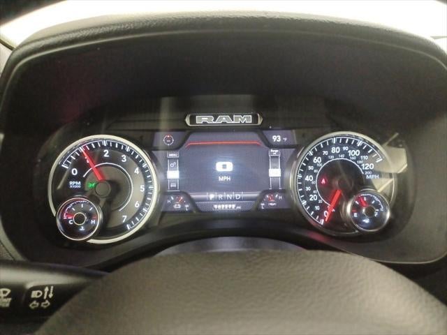 2022 RAM 1500 Big Horn Crew Cab 4x4 5'7' Box