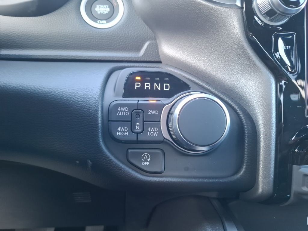 2026 RAM 1500 RAM 1500 BIG HORN CREW CAB 4X4 5'7' BOX