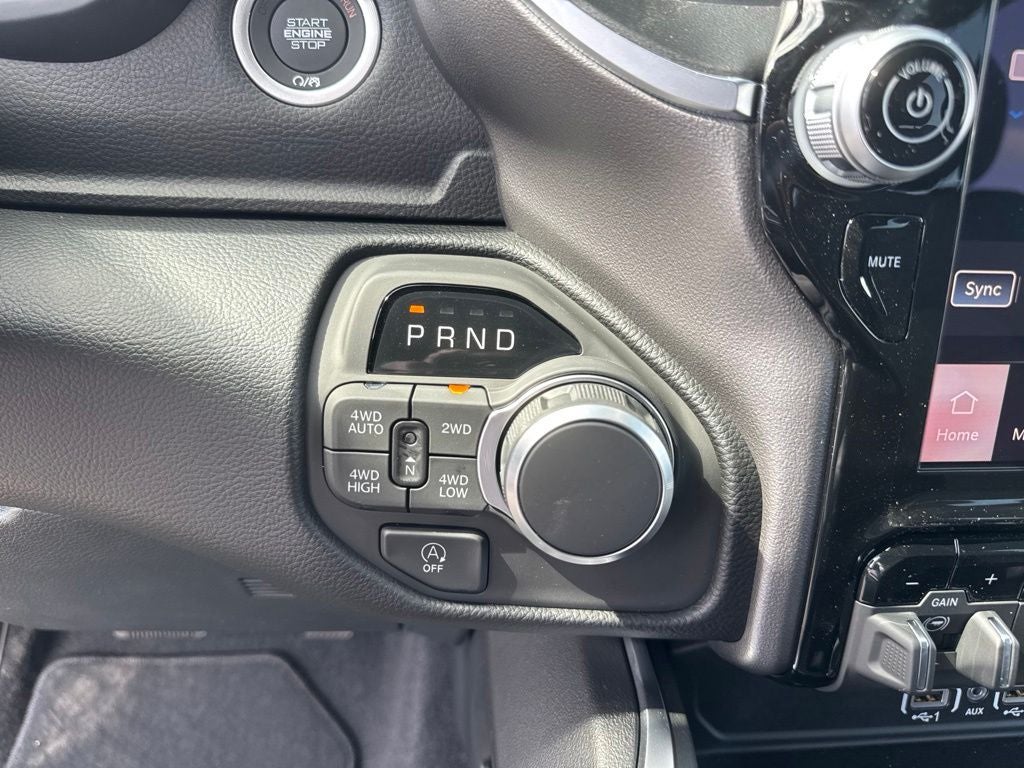 2026 RAM 1500 RAM 1500 BIG HORN CREW CAB 4X4 5'7' BOX