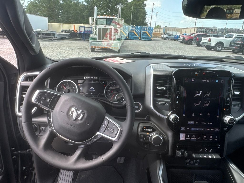 2026 RAM 1500 RAM 1500 BIG HORN CREW CAB 4X4 5'7' BOX