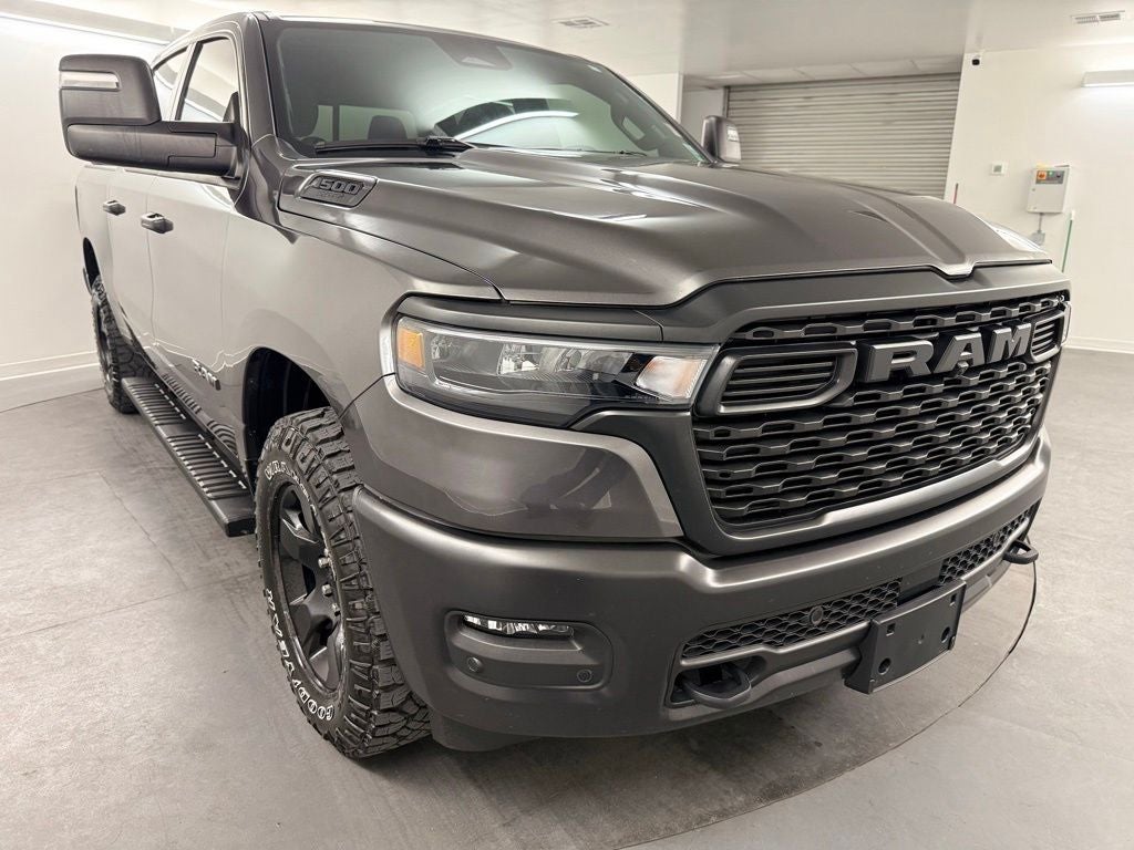 2025 RAM 1500 Warlock Crew Cab 4x4 5'7' Box