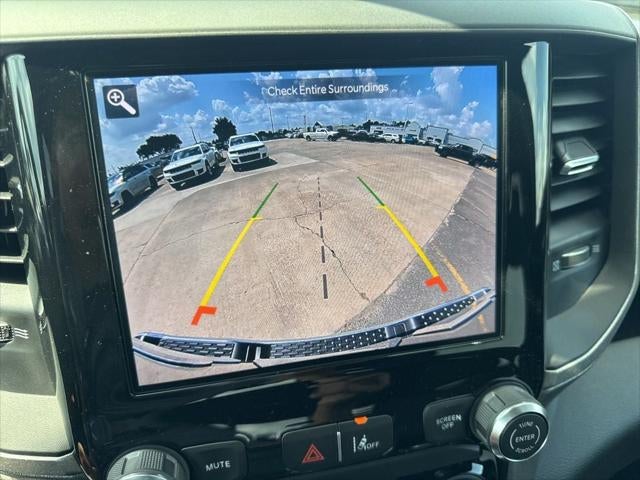 2026 RAM Ram 1500 RAM 1500 TRADESMAN CREW CAB 4X4 5'7' BOX