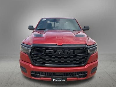 2026 RAM Ram 1500 RAM 1500 EXPRESS CREW CAB 4X4 5'7' BOX