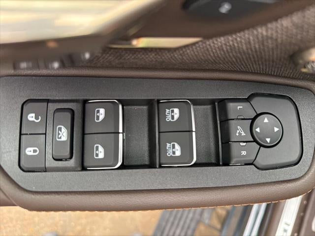 2026 RAM Ram 1500 RAM 1500 LIMITED LONGHORN CREW CAB 4X4 5'7' BOX