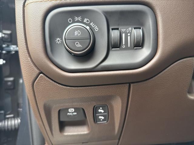 2026 RAM Ram 1500 RAM 1500 LIMITED LONGHORN CREW CAB 4X4 5'7' BOX