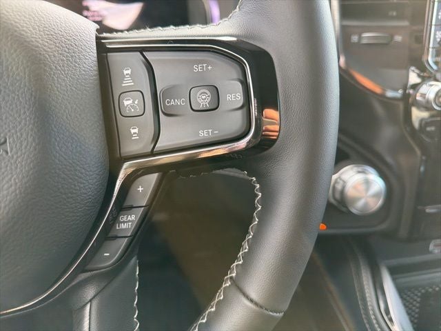 2026 RAM Ram 1500 RAM 1500 LIMITED CREW CAB 4X4 5'7' BOX