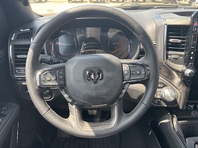 2026 RAM Ram 1500 RAM 1500 LIMITED CREW CAB 4X4 5'7' BOX