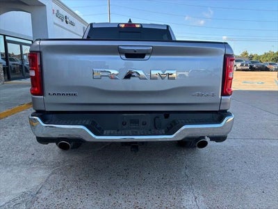2026 RAM 1500 Laramie Crew Cab 4x4 5'7' Box