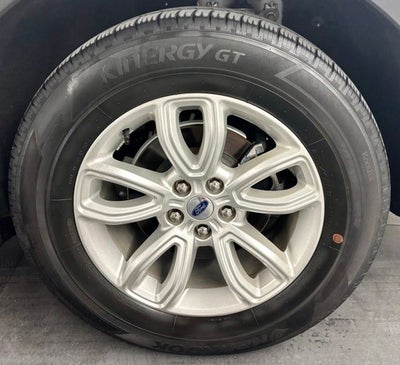 2021 Ford Explorer Base