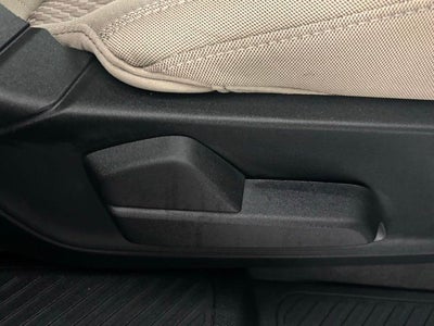 2021 Ford Explorer Base