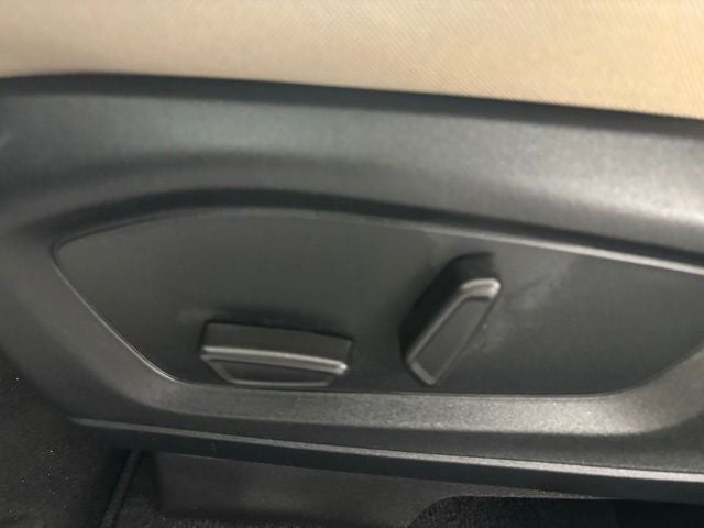 2021 Ford Explorer Base