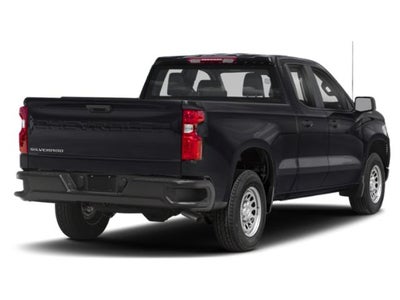 2022 Chevrolet Silverado 1500 4WD Double Cab Standard Bed Custom