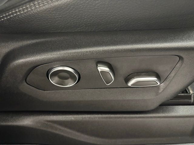 2025 GMC Yukon 2WD Denali