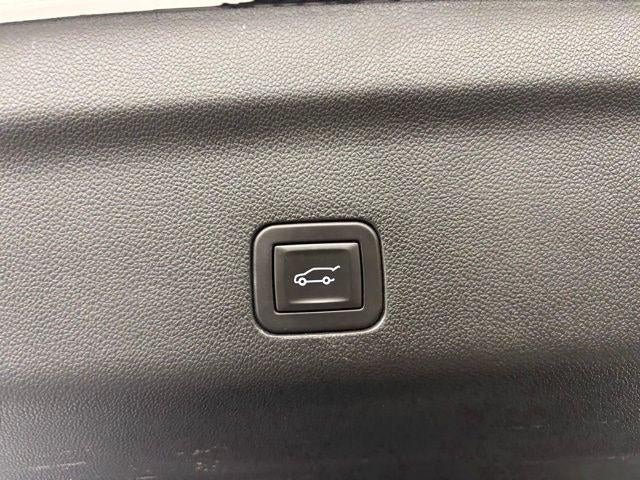 2025 GMC Yukon 2WD Denali