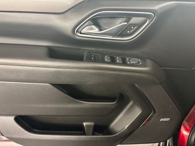 2024 GMC Yukon 4WD AT4