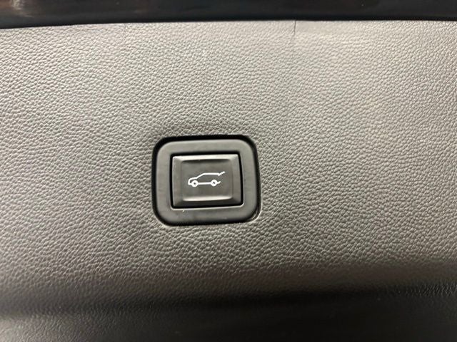 2021 Chevrolet Traverse FWD RS