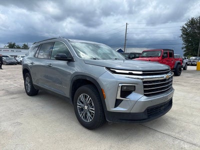 2025 Chevrolet Traverse AWD LT