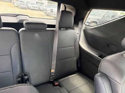 2025 Chevrolet Traverse AWD LT